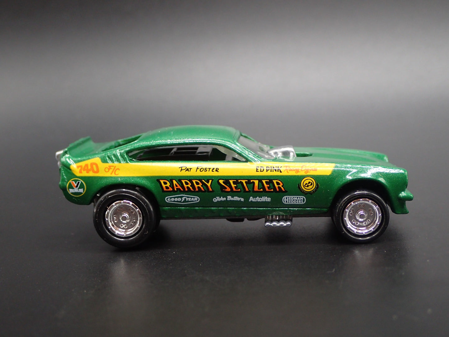 1971 71 CHEVY CHEVROLET VEGA FUNNY CAR BARRY SETZER 1:64 SCALE DIECAST MODEL CAR