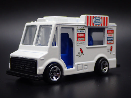 GOOD HUMOR ICE CREAM FOOD TRUCK WHITE 1:64 HW SCALE DIORAMA DIECAST MODEL CAR
