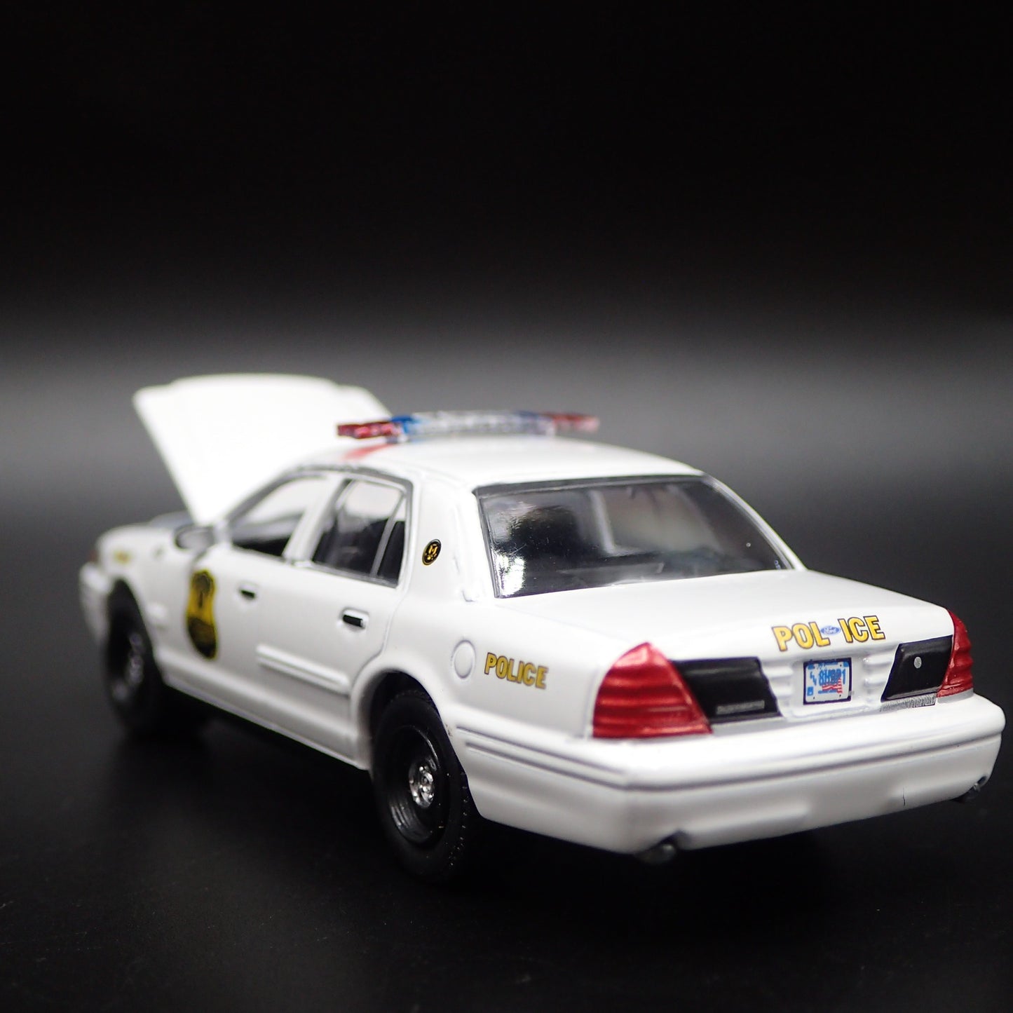 1998 FORD CROWN VICTORIA US SECRET SERVICE POLICE 1:64 SCALE DIECAST MODEL CAR