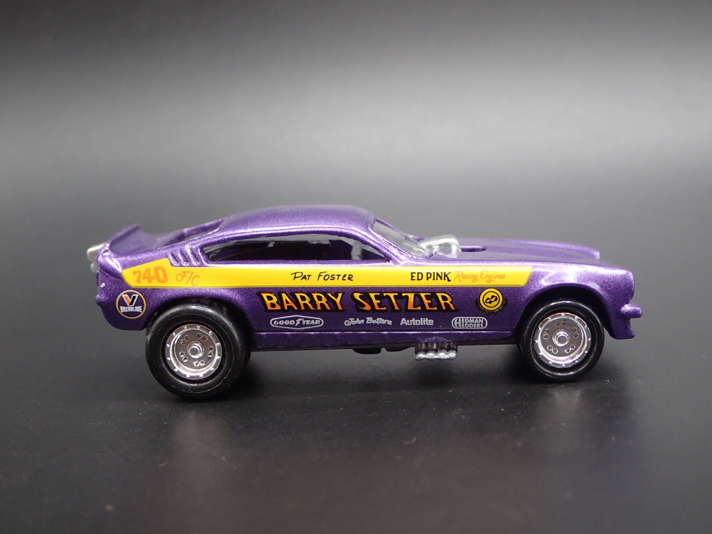 1971 71 CHEVY CHEVROLET VEGA FUNNY CAR BARRY SETZER 1:64 SCALE DIECAST MODEL CAR