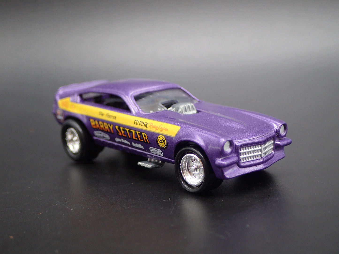 1971 71 CHEVY CHEVROLET VEGA FUNNY CAR BARRY SETZER 1:64 SCALE DIECAST MODEL CAR