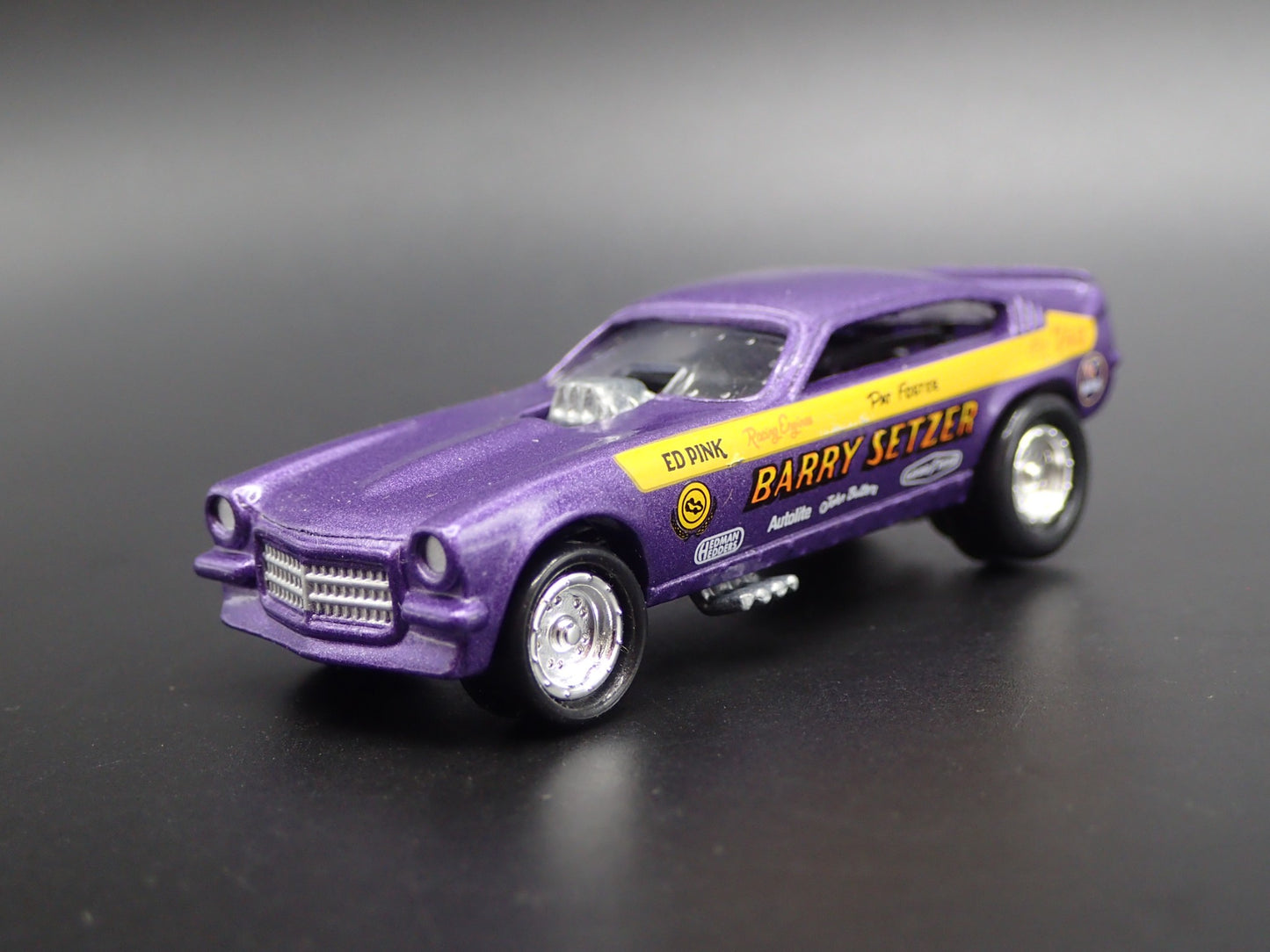 1971 71 CHEVY CHEVROLET VEGA FUNNY CAR BARRY SETZER 1:64 SCALE DIECAST MODEL CAR