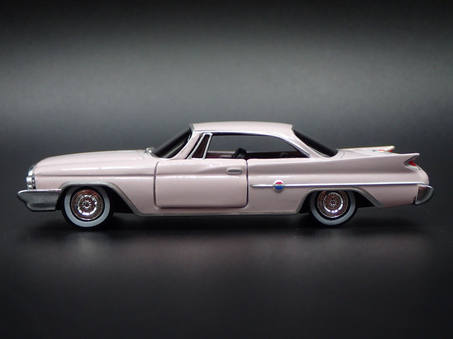 1960 60 CHRYSLER 300F PINK RARE 1:64 SCALE COLLECTIBLE DIORAMA DIECAST MODEL CAR