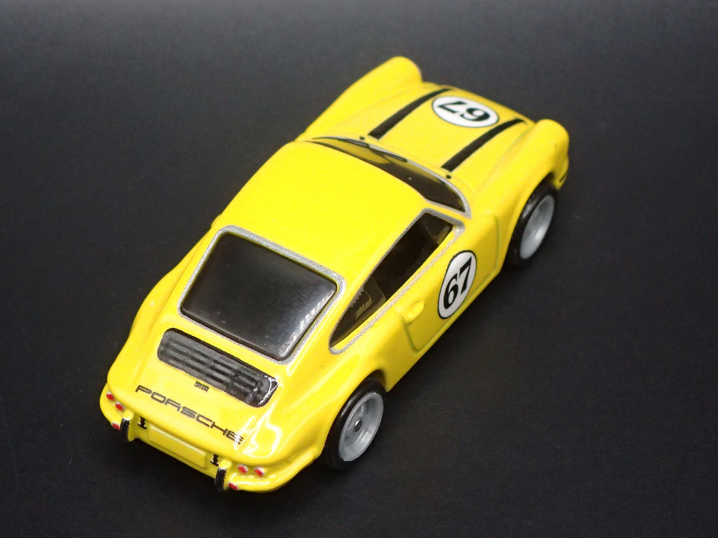 1964-1972 PORSCHE 911 R YELLOW 1:64 SCALE COLLECTIBLE DIORAMA DIECAST MODEL CAR