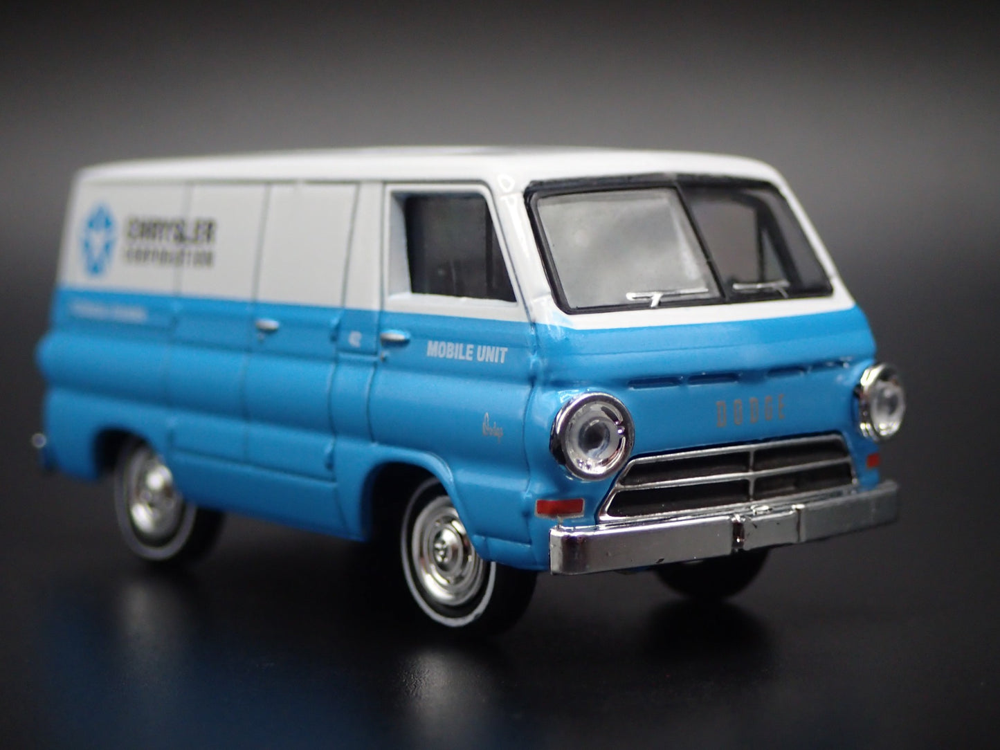 1964 64 DODGE A100 PANEL VAN PAN AM CHRYSLER CORP 1/64 SCALE DIECAST MODEL CAR