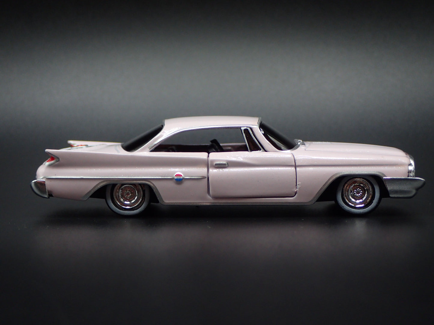 1960 60 CHRYSLER 300F PINK RARE 1:64 SCALE COLLECTIBLE DIORAMA DIECAST MODEL CAR