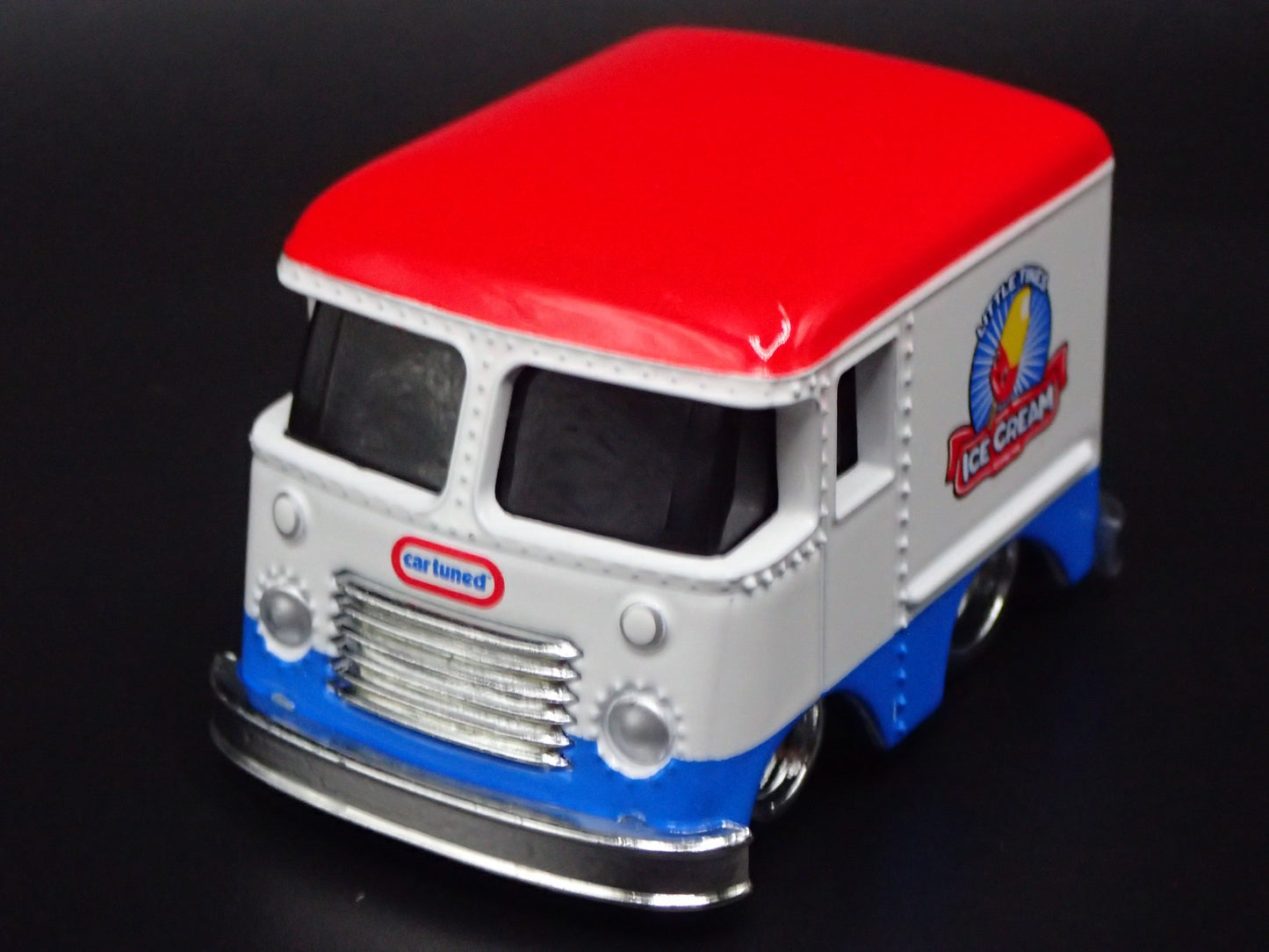 1954 54 GRUMAN STEP VAN CAR TUNED ICE CREAM 1/64 SCALE DIORAMA DIECAST MODEL CAR