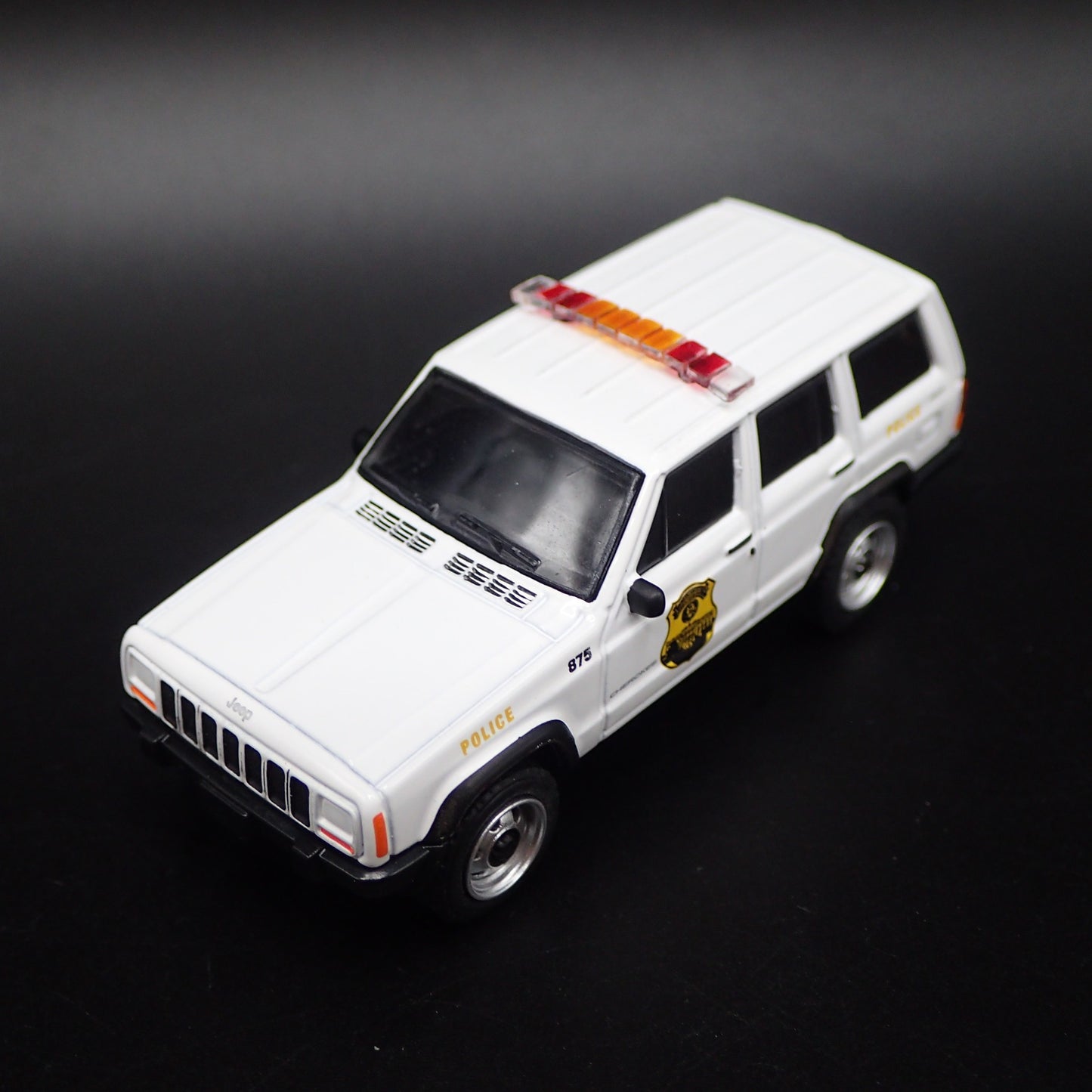 JEEP CHEROKEE XJ SPORT USA SECRET SERVICE POLICE 1:64 SCALE DIECAST MODEL CAR