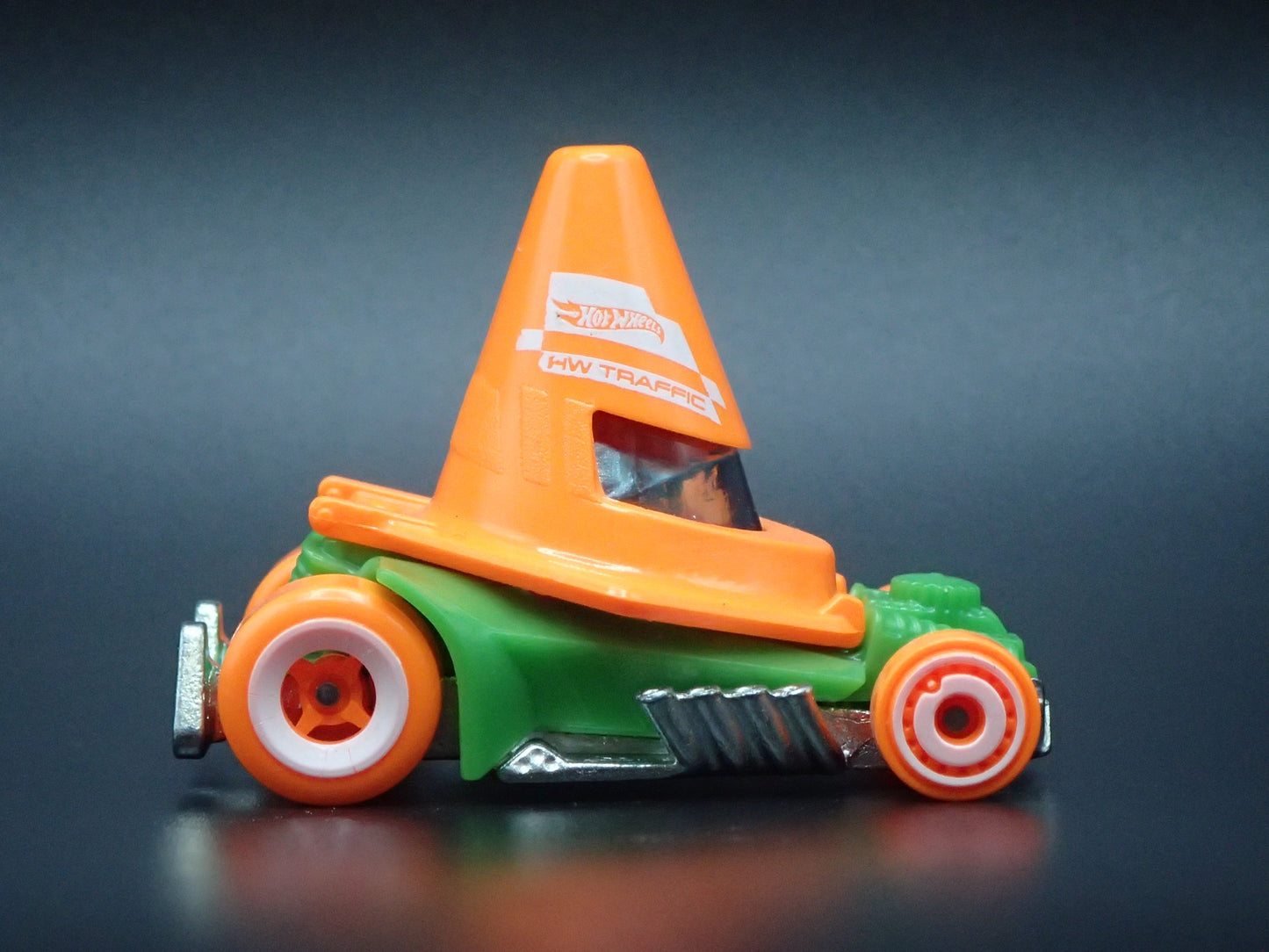 CUSTOM CONE SHAKER ORANGE 1:64 SCALE COLLECTIBLE DIORAMA DIECAST MODEL CAR