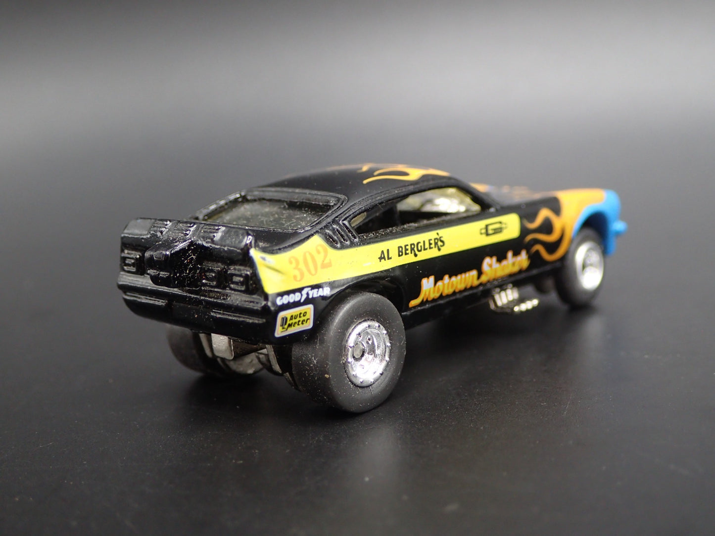 1971 CHEVY CHEVROLET VEGA FUNNY CAR MOTOWN SHAKER 1/64 SCALE DIECAST MODEL CAR