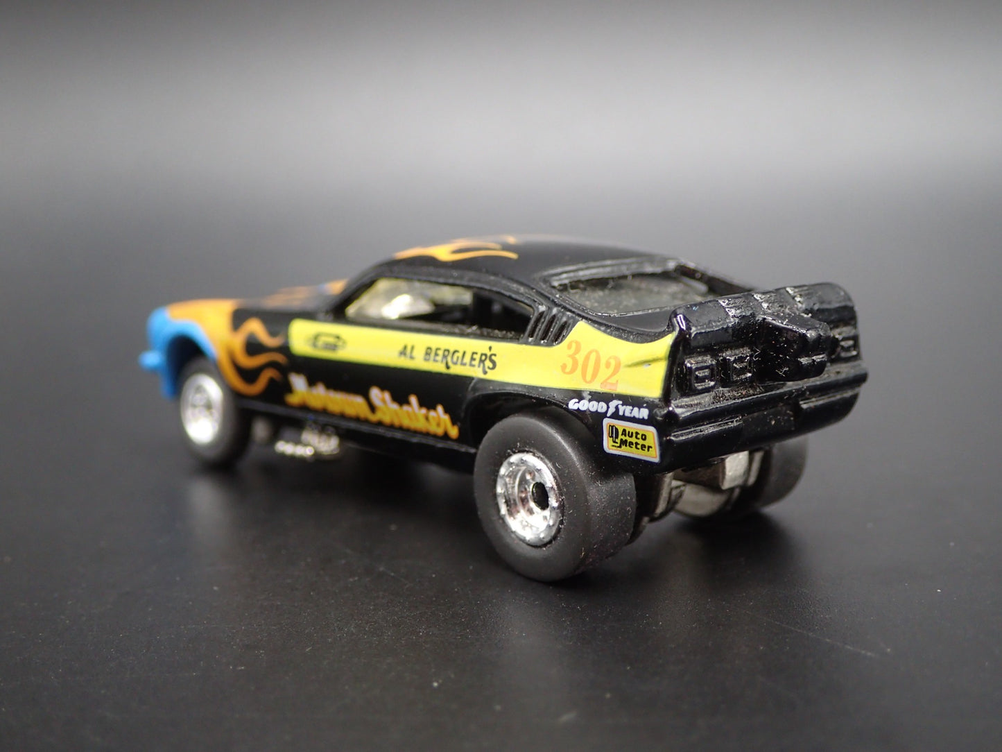 1971 CHEVY CHEVROLET VEGA FUNNY CAR MOTOWN SHAKER 1/64 SCALE DIECAST MODEL CAR