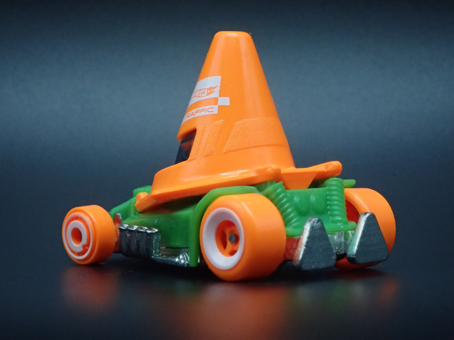 CUSTOM CONE SHAKER ORANGE 1:64 SCALE COLLECTIBLE DIORAMA DIECAST MODEL CAR