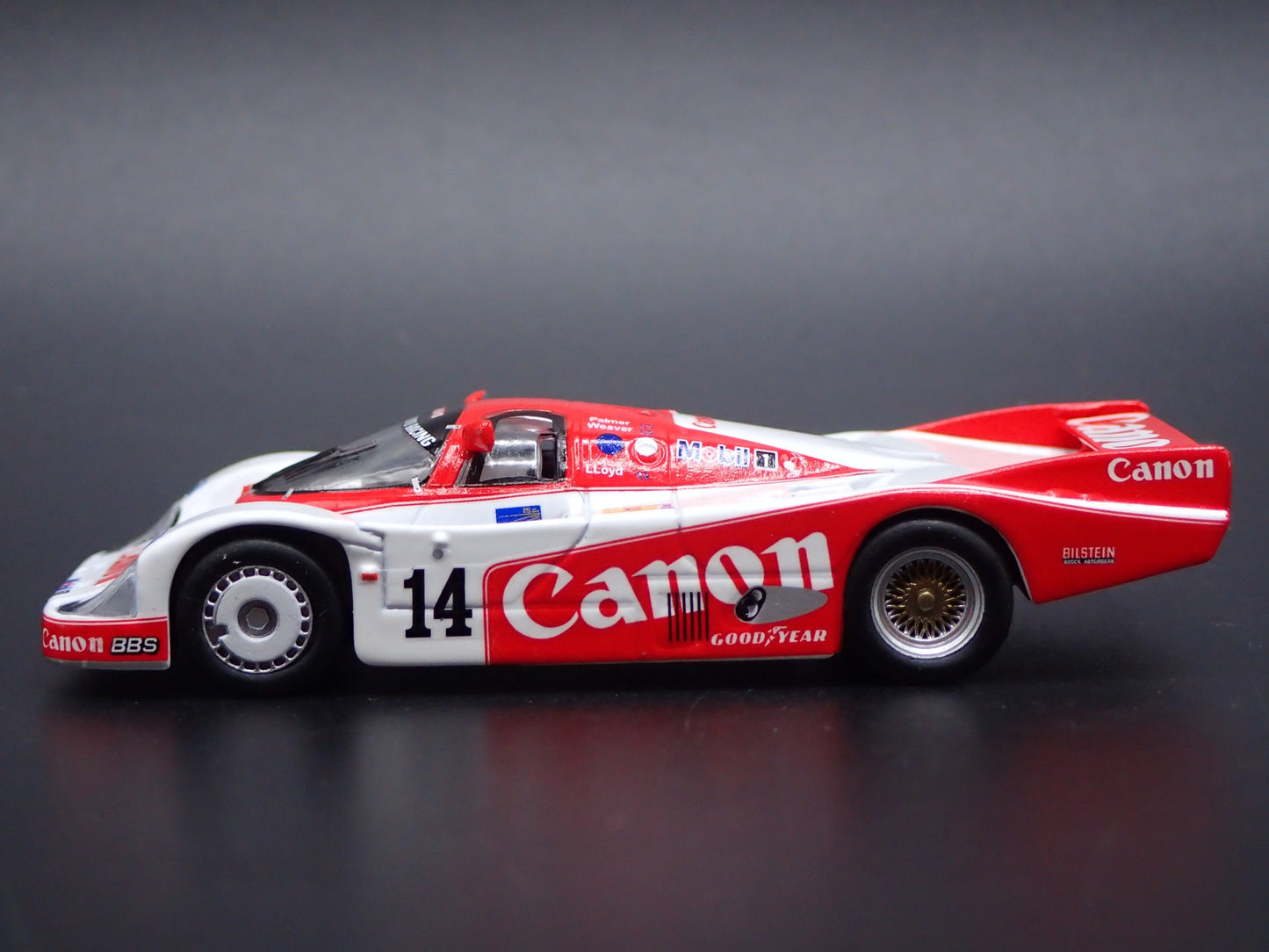 PORSCHE 956 #14 CANON 2nd 24H LE MANS 1985 RACE 1:64 SCALE DIECAST MODEL CAR