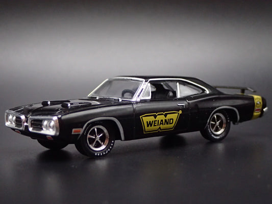1970 70 DODGE SUPER BEE 383 WEIAND BLACK 1:64 SCALE DIORAMA DIECAST MODEL CAR