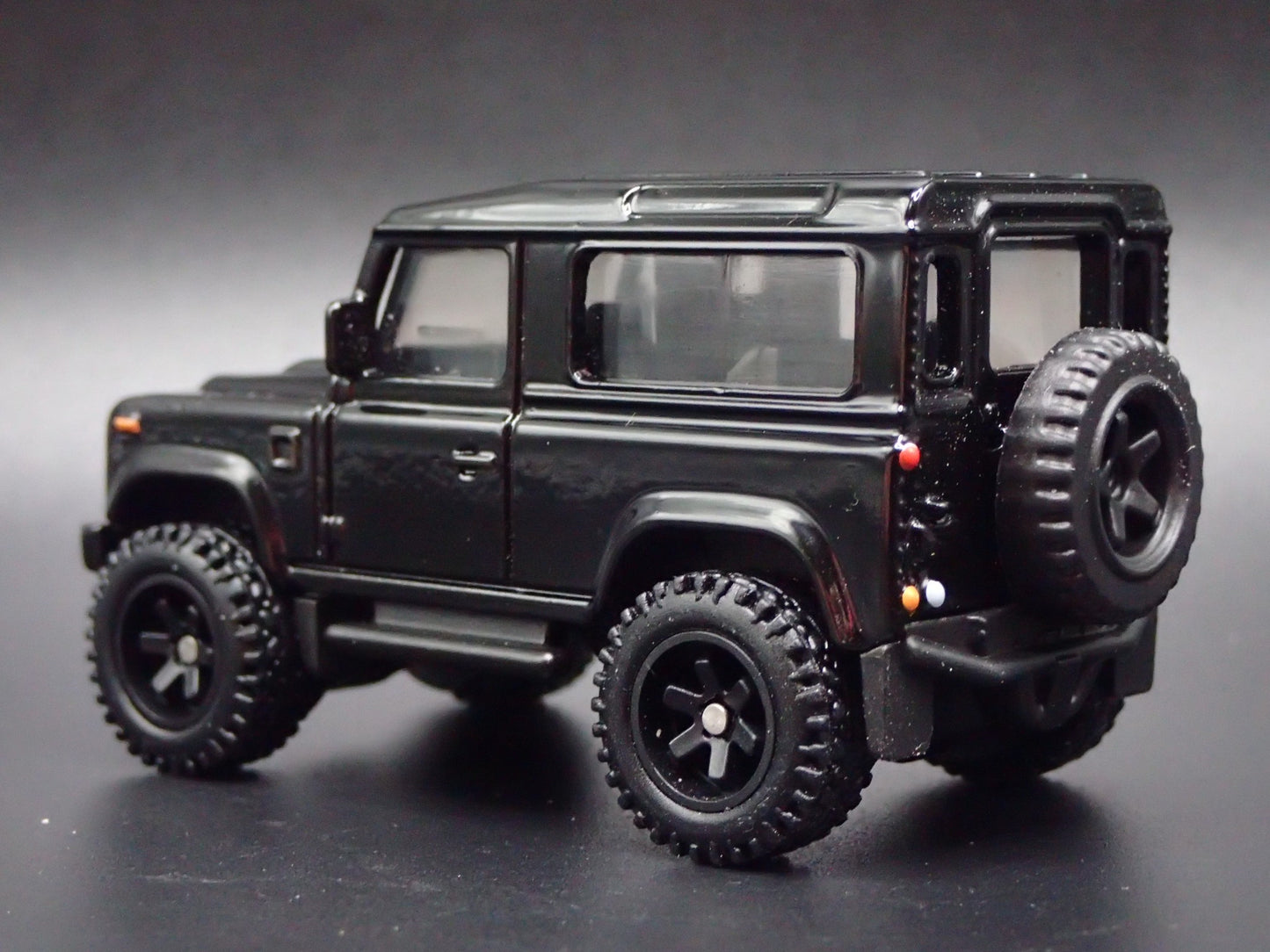 1984-1990 LAND ROVER DEFENDER 90 BLACK 1/64 SCALE COLLECTIBLE DIECAST MODEL CAR