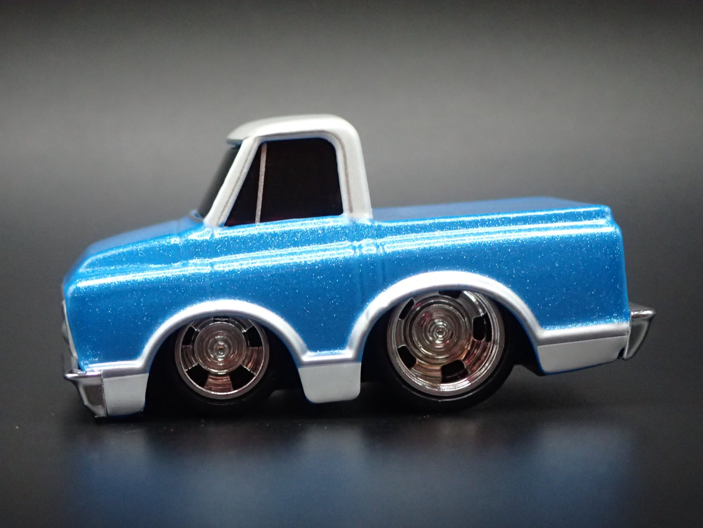 1967 67 CHEVY CHEVROLET C10 PICKUP TRUCK CAR TUNED 1:64 SCALE DIECAST MODEL CAR