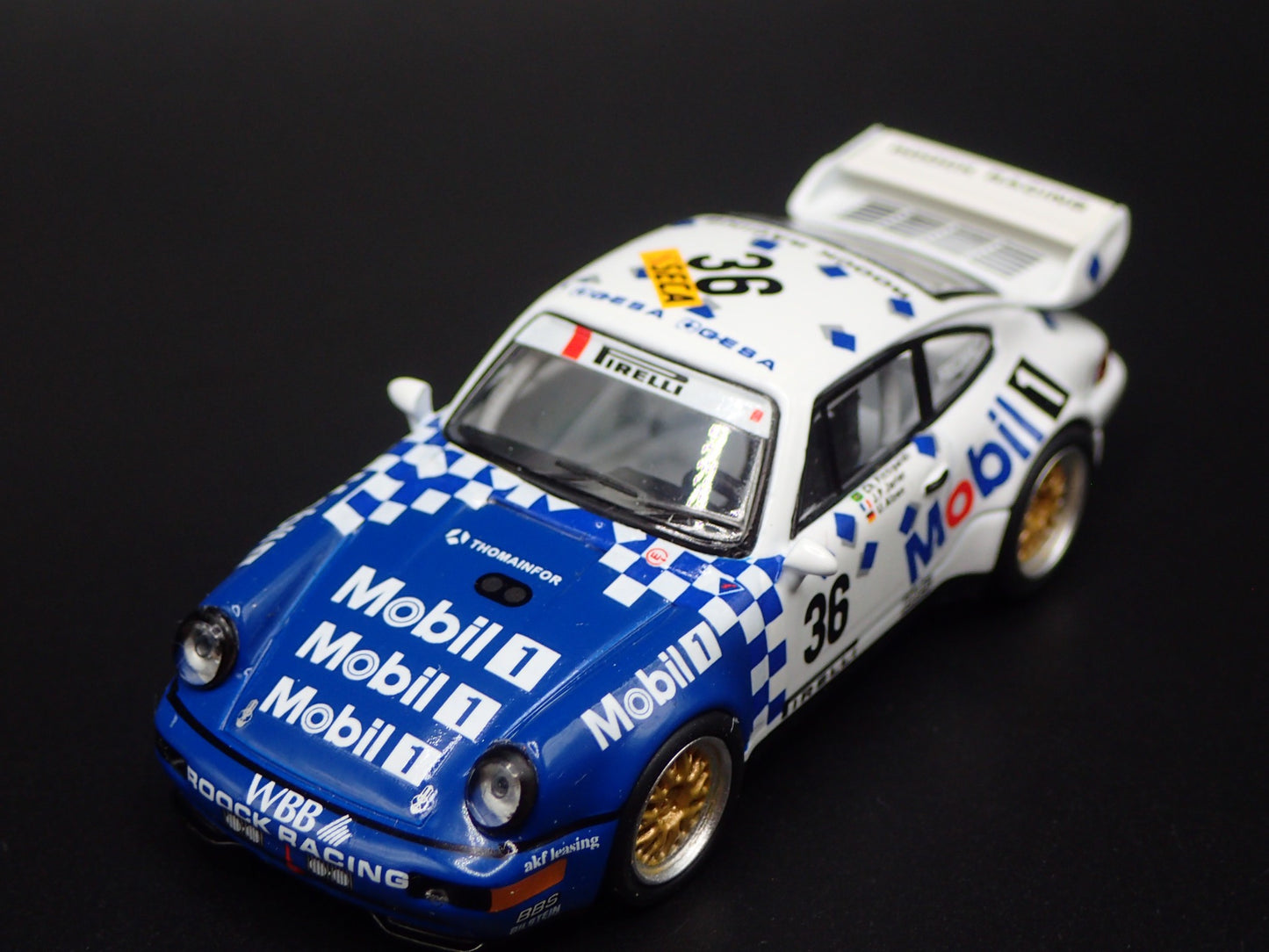PORSCHE 911 RSR 3.8 MOBIL 24H SPA 1993 #36 WINNER 1:64 SCALE DIECAST MODEL CAR