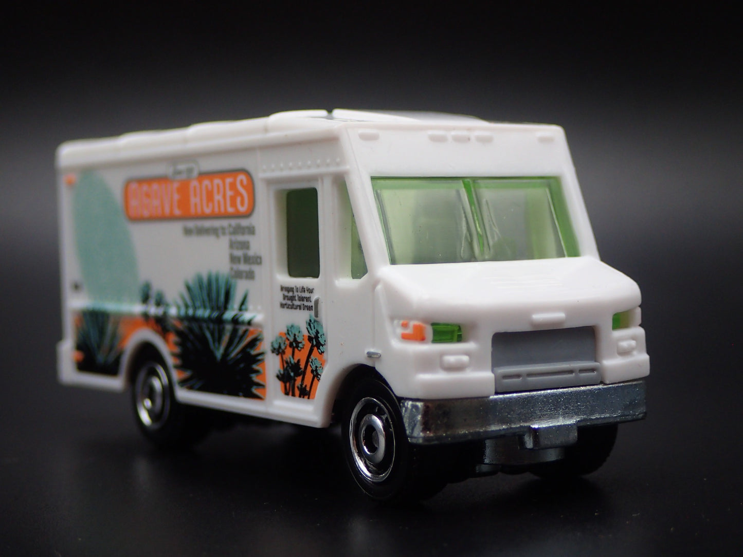STEP VAN BOX AGAVE ACRES PLANT DELIVERY 1:64 MB SCALE DIORAMA DIECAST MODEL CAR