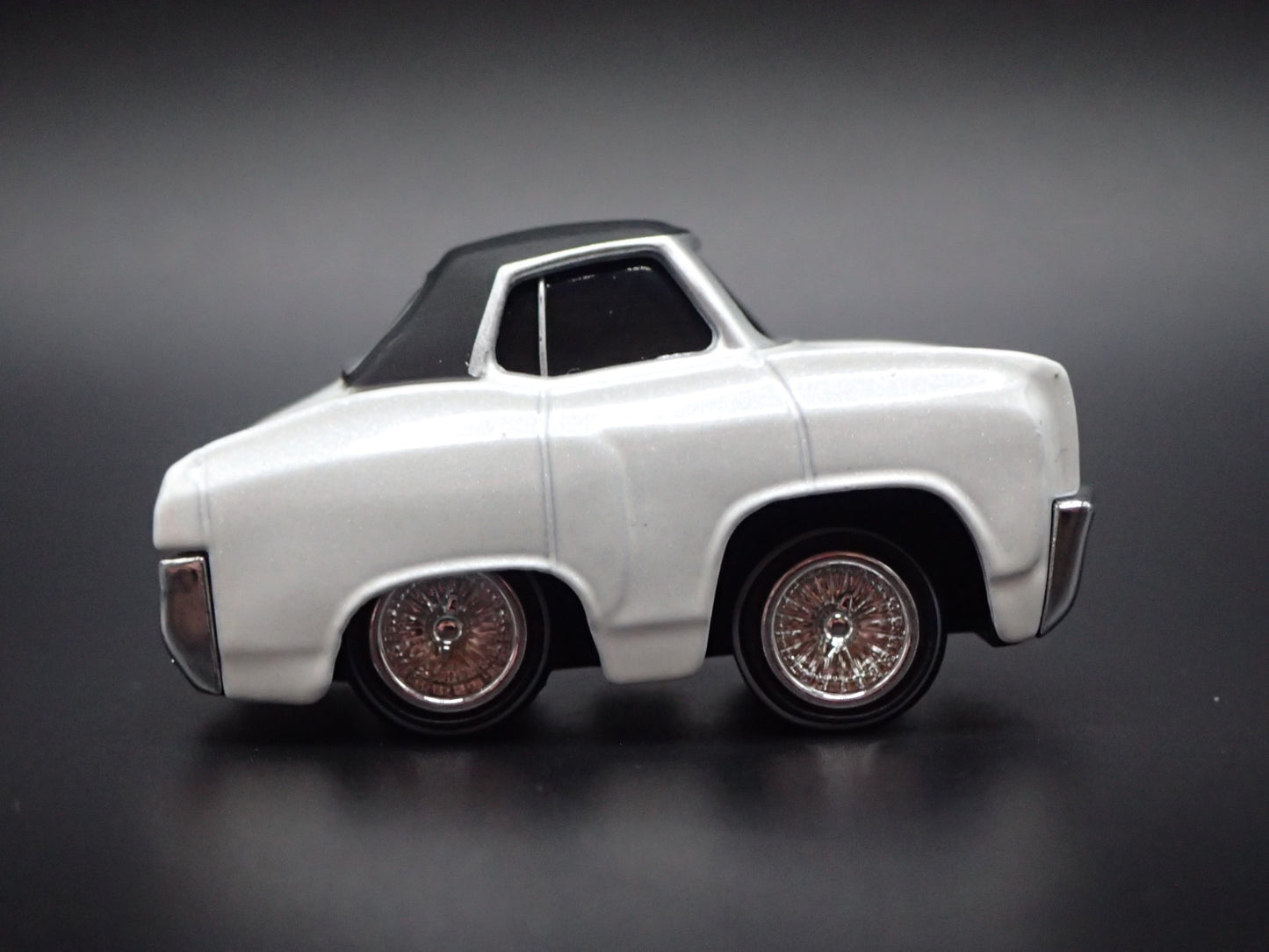 1970 70 CHEVY CHEVROLET MONTE CARLO CAR TUNED WHITE 1:64 SCALE DIECAST MODEL CAR