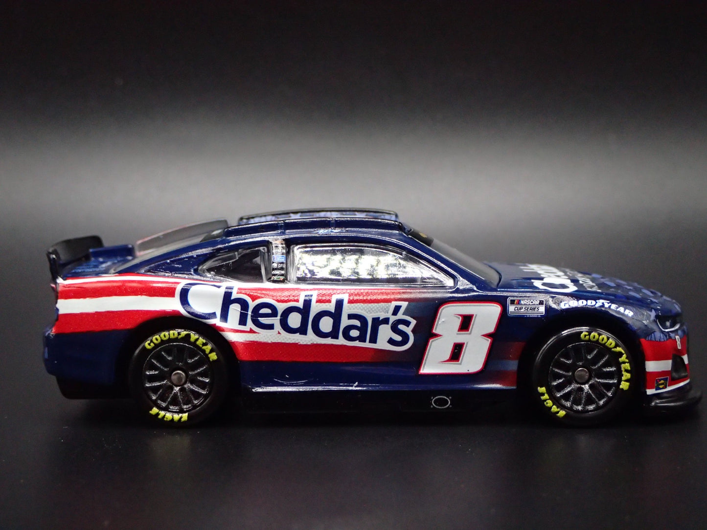 2024 24 CHEVROLET CAMARO ZL1 8 KYLE BUSCH CHEDDARS NASCAR 1:64 DIECAST MODEL CAR
