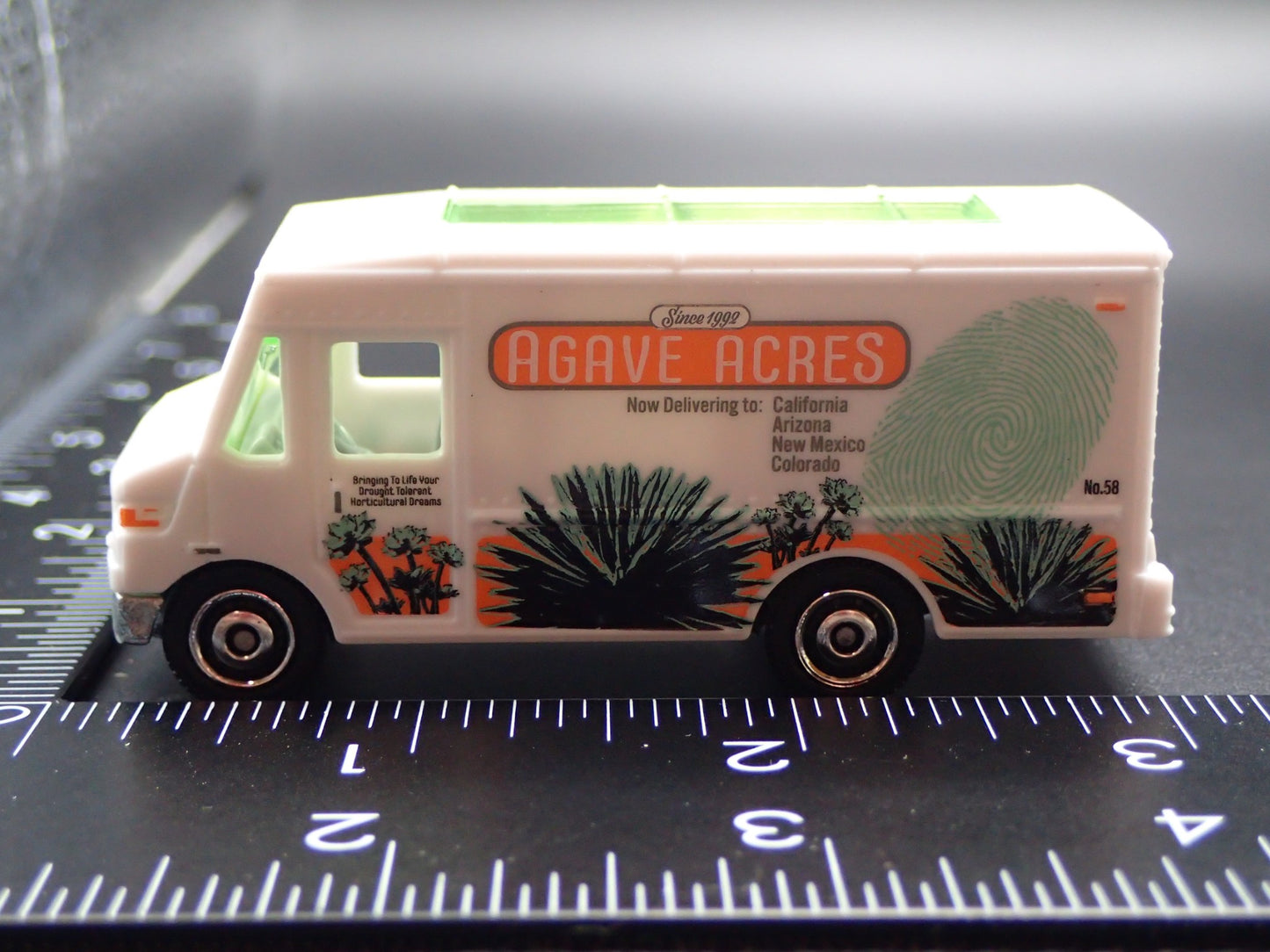 STEP VAN BOX AGAVE ACRES PLANT DELIVERY 1:64 MB SCALE DIORAMA DIECAST MODEL CAR