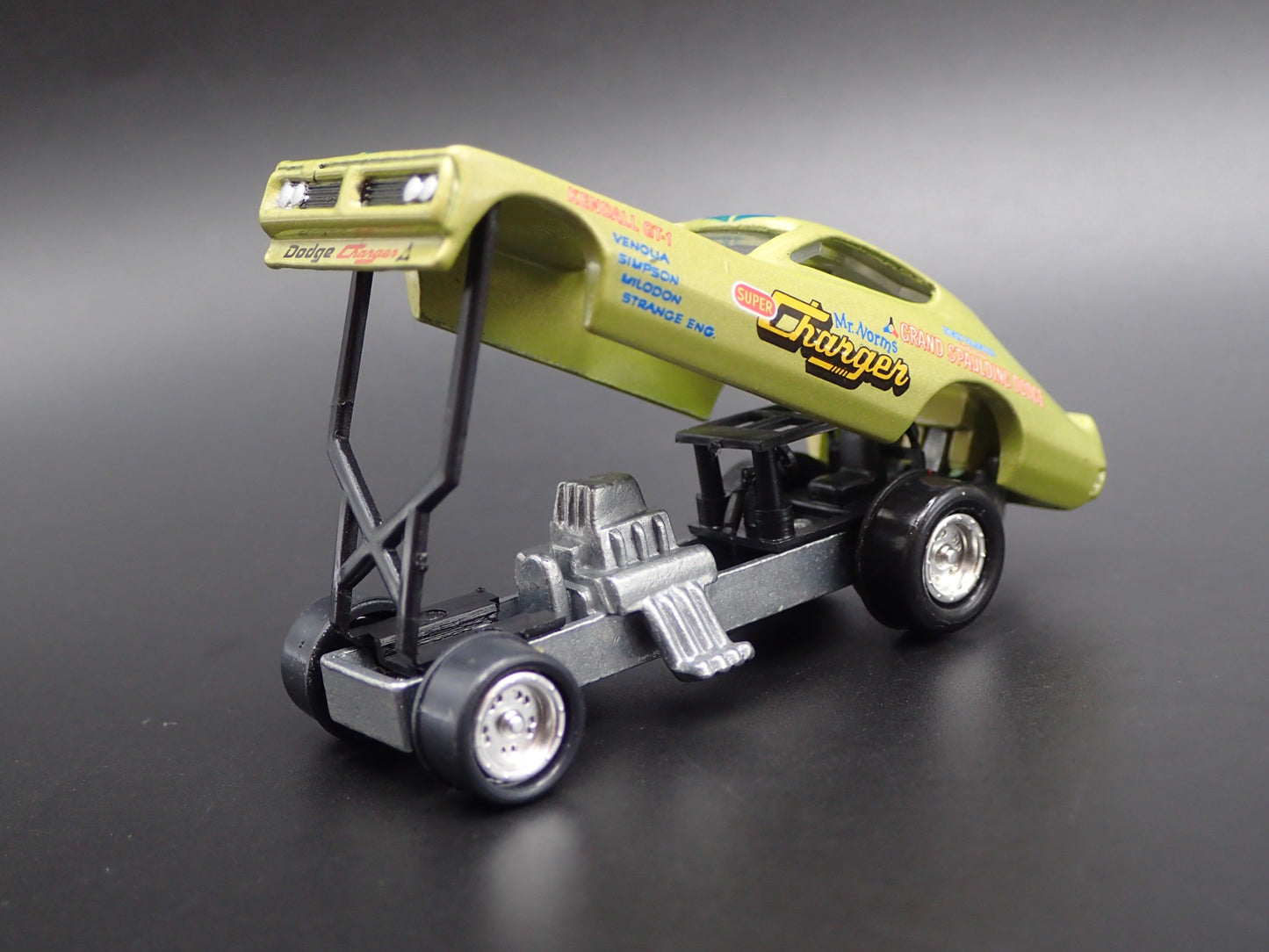 1968 68 DODGE CHARGER FUNNY CAR NHRA MR NORMS 1:64 SCALE DIECAST MODEL CAR