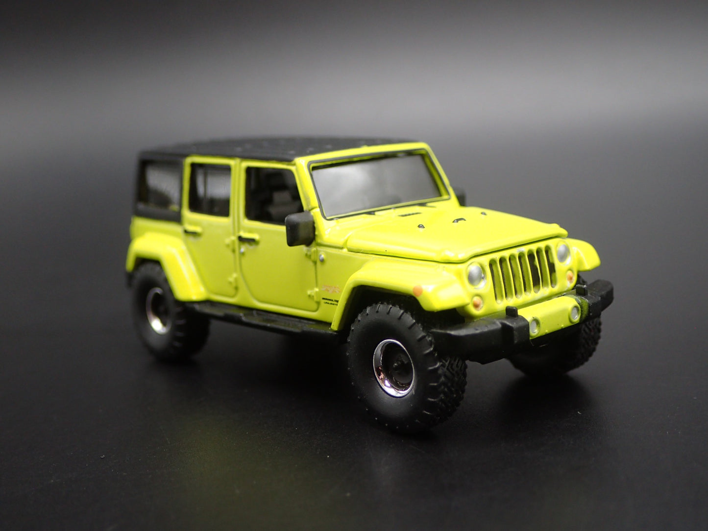 2006-2018 JEEP WRANGLER UNLIMITED SAHARA JK 4 DOOR 1:64 SCALE DIECAST MODEL CAR
