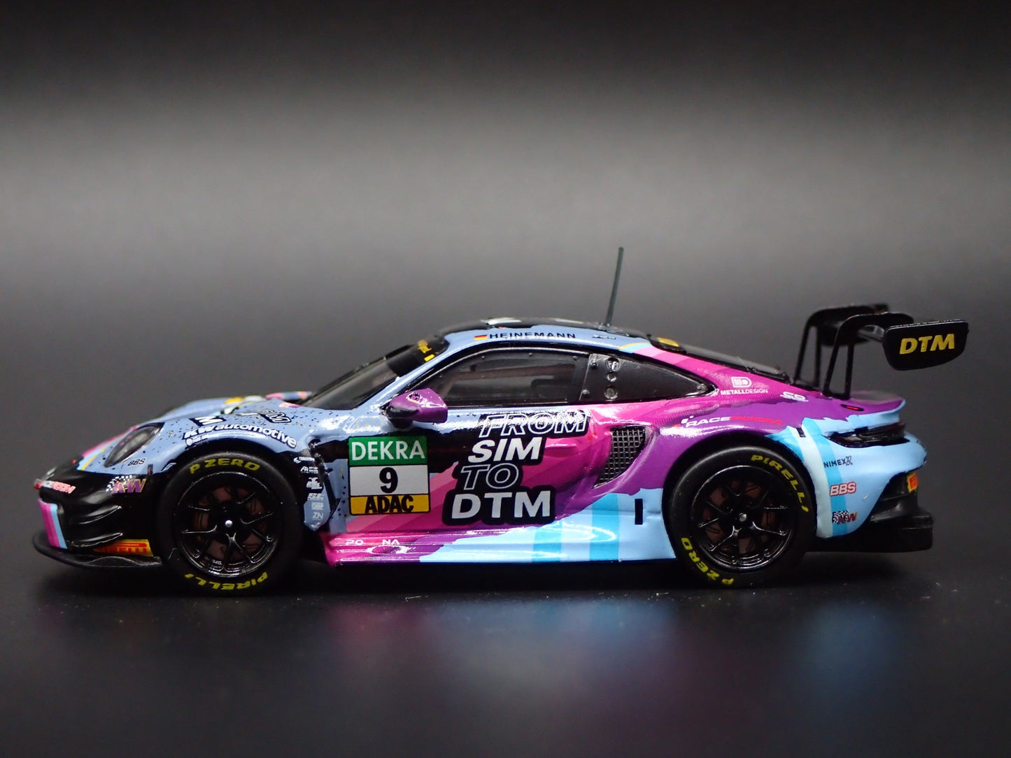 PORSCHE 911 GT3 R DTM 2023 TIM HEINEMANN 1:64 SCALE DIORAMA DIECAST MODEL CAR