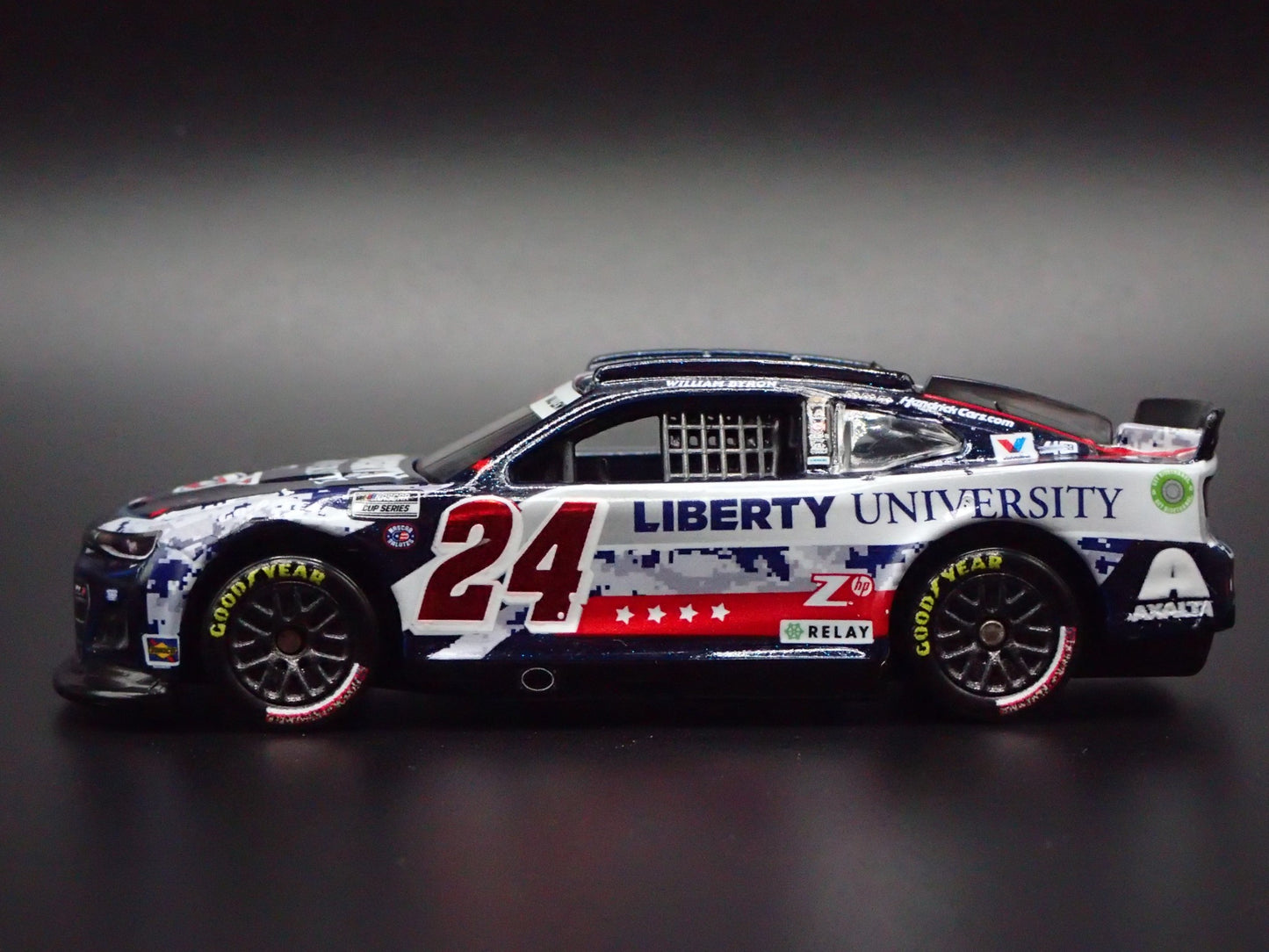 2024 CHEVY CAMARO ZL1 #24 WILLIAM BYRON LIBERTY U PATRIOTIC NASCAR 1:64 DIECAST