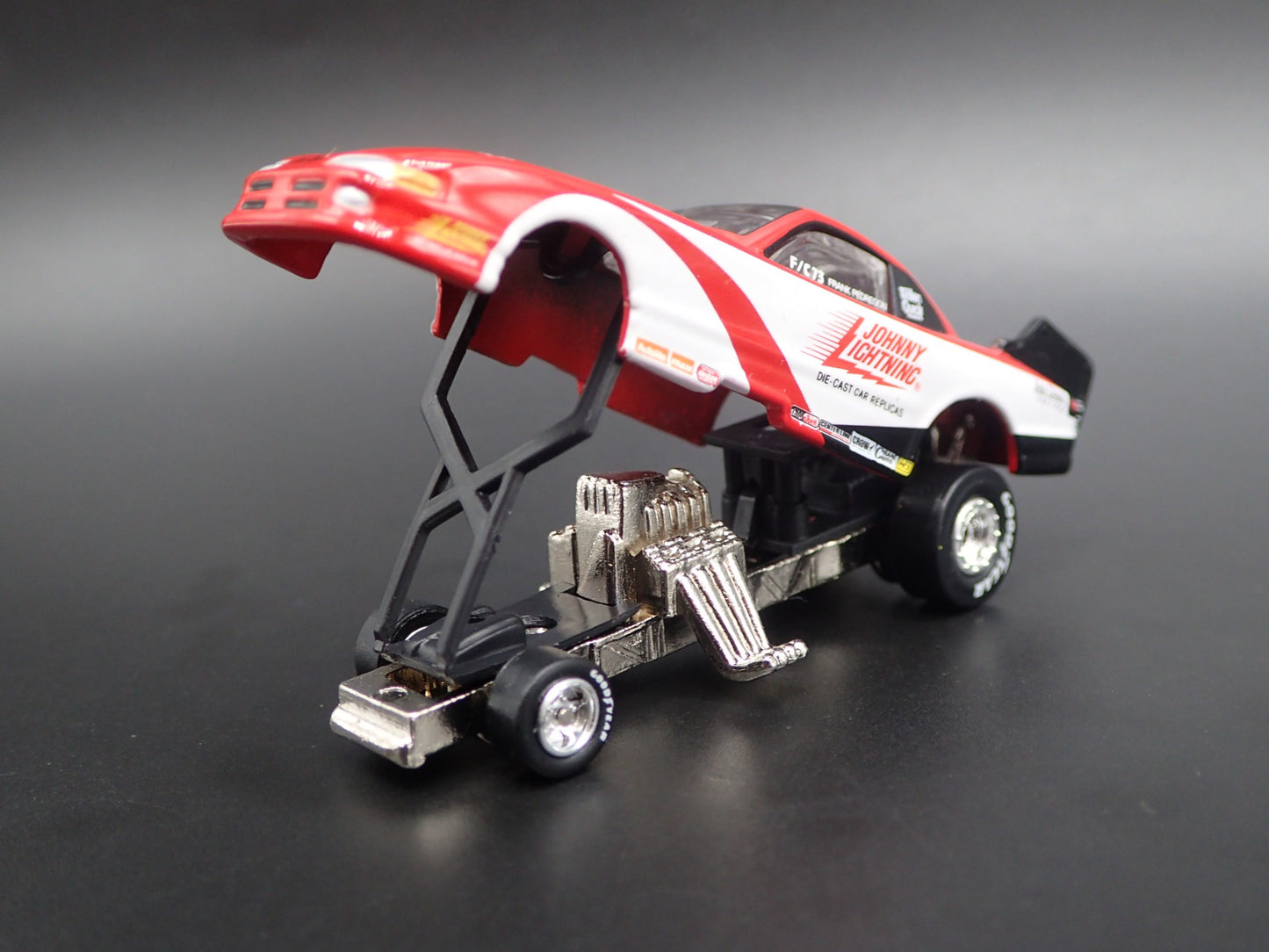 1998 DODGE NHRA FUNNY CAR JOHNNY LIGHTNING JIM DUNN 1/64 SCALE DIECAST MODEL CAR