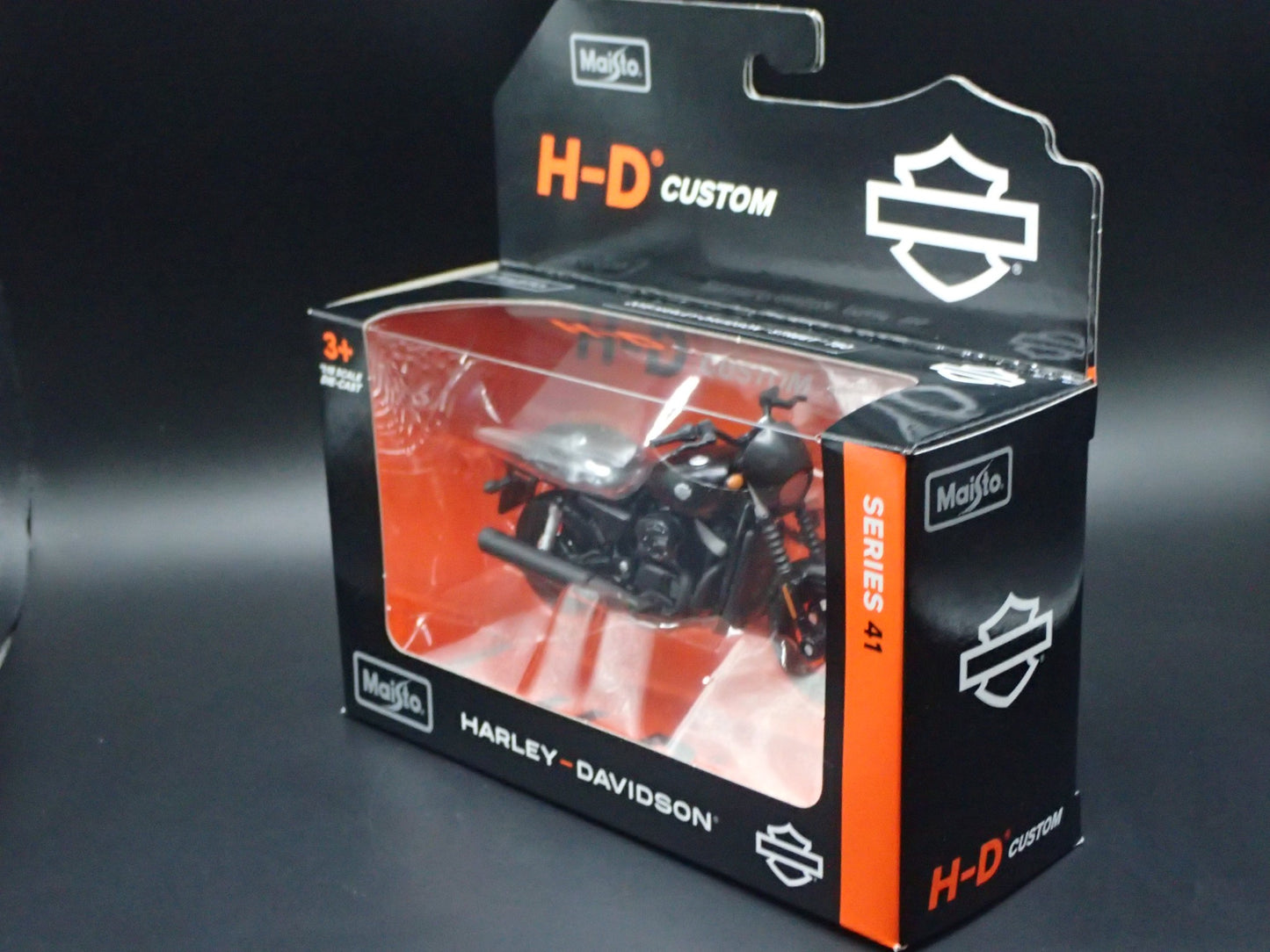 2015 15 STREET 750 HARLEY DAVIDSON MOTORCYCLE MAISTO SERIES 41 1/18 MODEL BIKE