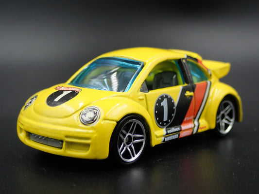 1998-2011 VW VOLKSWAGEN NEW BEETLE BUG CUP 1:64 SCALE DIORAMA DIECAST MODEL CAR