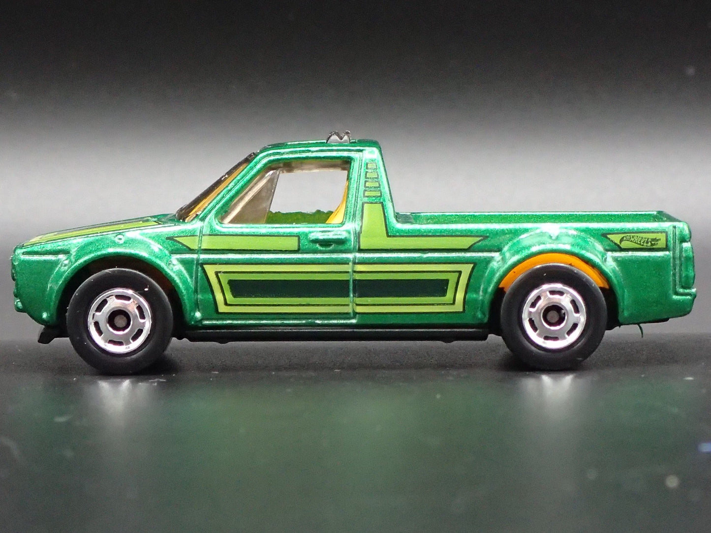 1979-1984 VW VOLKSWAGEN CADDY PICKUP TRUCK GREEN 1/64 SCALE DIECAST MODEL CAR