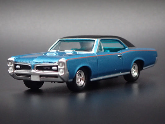 1966 66 PONTIAC GTO MUSCLE CAR 1/64 SCALE COLLECTIBLE DIORAMA DIECAST MODEL CAR