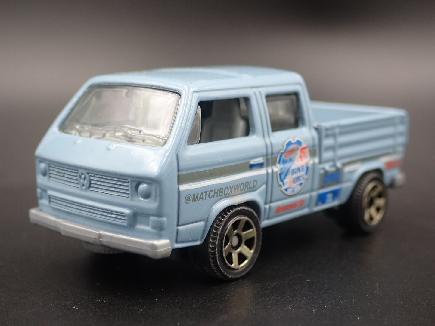 1979-1992 VW VOLKSWAGEN TYPE 2 T3 DOUBLE CAB PICKUP 1:64 SCALE DIECAST MODEL CAR