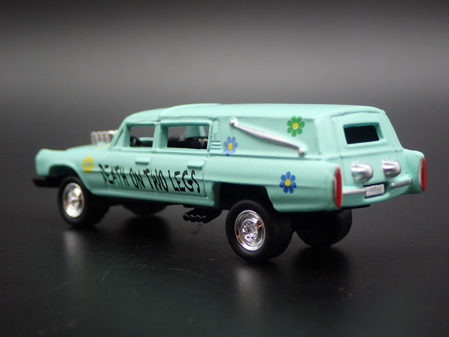 HAULIN CADILLAC HEARSE DRAGSTER DEMOLITION DERBY  1:64 SCALE DIECAST MODEL CAR