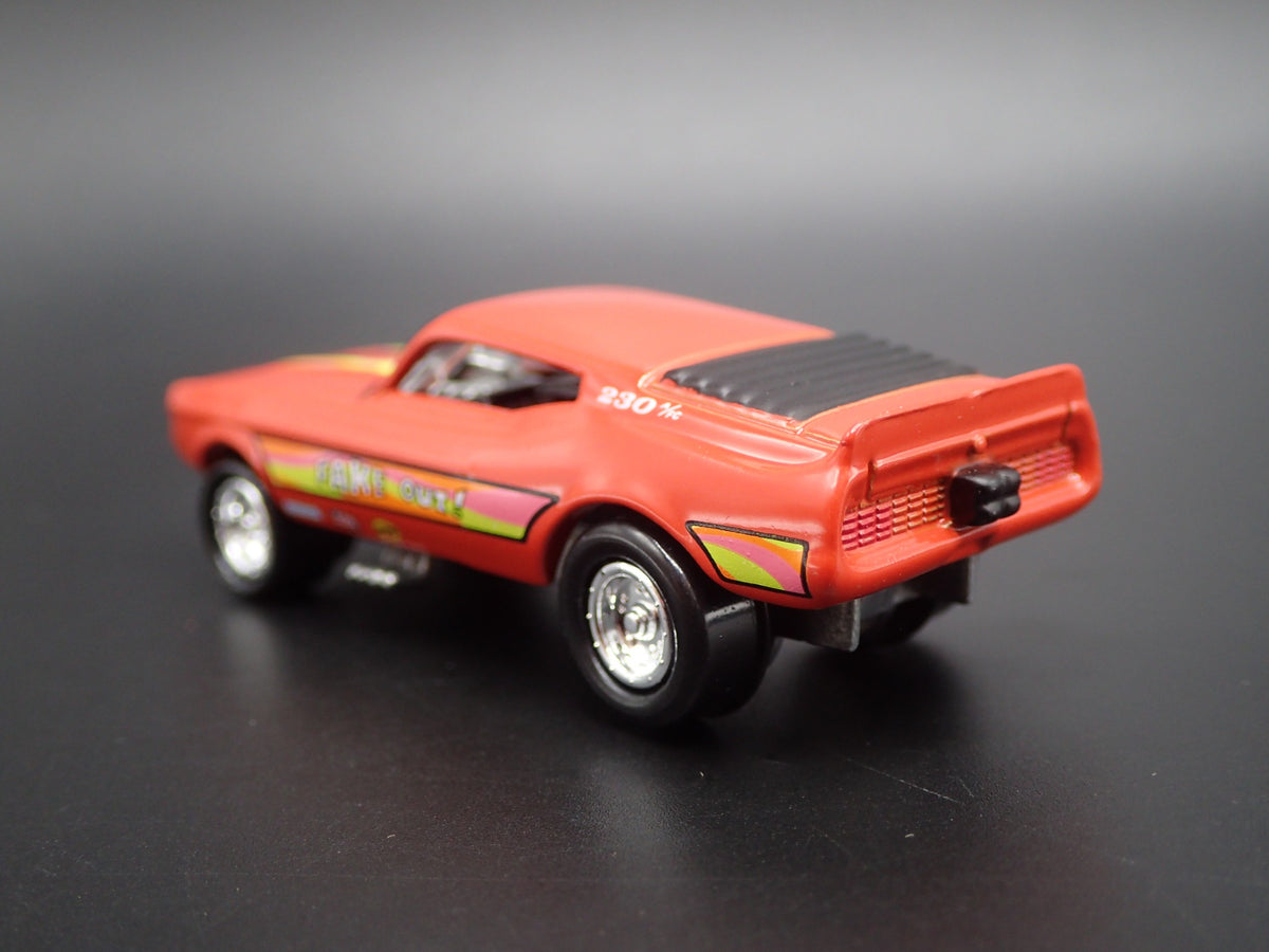 1971 71 FORD MUSTANG MACH 1 FAKE OUT FUNNY CAR NHRA 1/64 SCALE DIECAST MODEL CAR