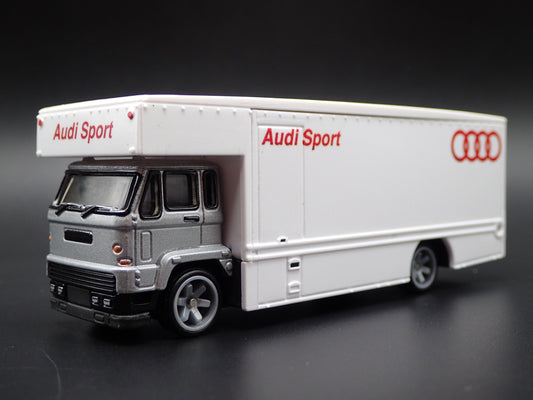 VINTAGE FLAT NOSE CAR HAULER TRANSPORTER TRUCK AUDI 1:64 SCALE DIECAST MODEL CAR