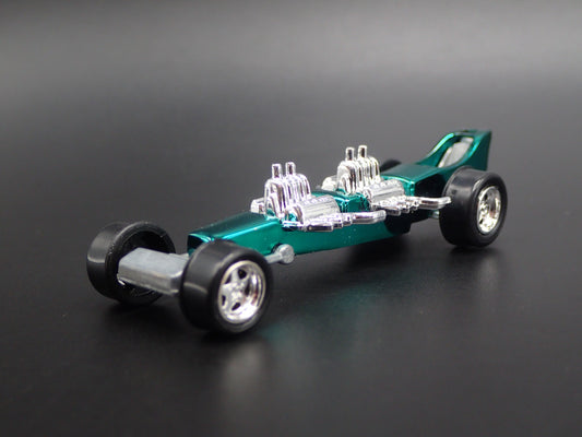 NHRA DRAGSTER CUSTOM 1:64 SCALE COLLECTIBLE DIORAMA DIECAST MODEL CAR