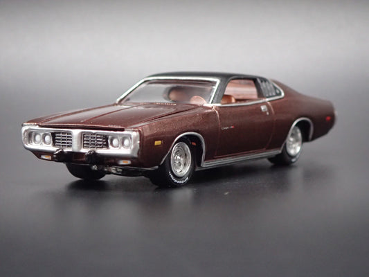 1973 73 DODGE CHARGER SE BROWN 1:64 SCALE COLLECTIBLE DIORAMA DIECAST MODEL CAR