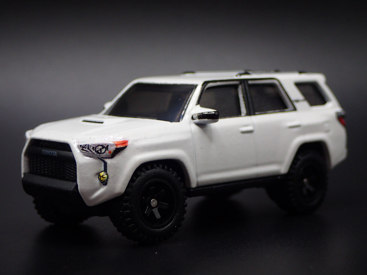 2010-2024 TOYOTA 4RUNNER SUV 1/64 SCALE COLLECTIBLE DIORAMA DIECAST MODEL CAR