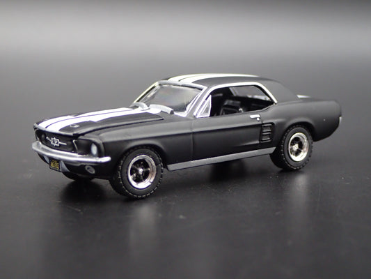 1967 67 FORD MUSTANG COUPE RARE 1:64 SCALE COLLECTIBLE DIORAMA DIECAST MODEL CAR