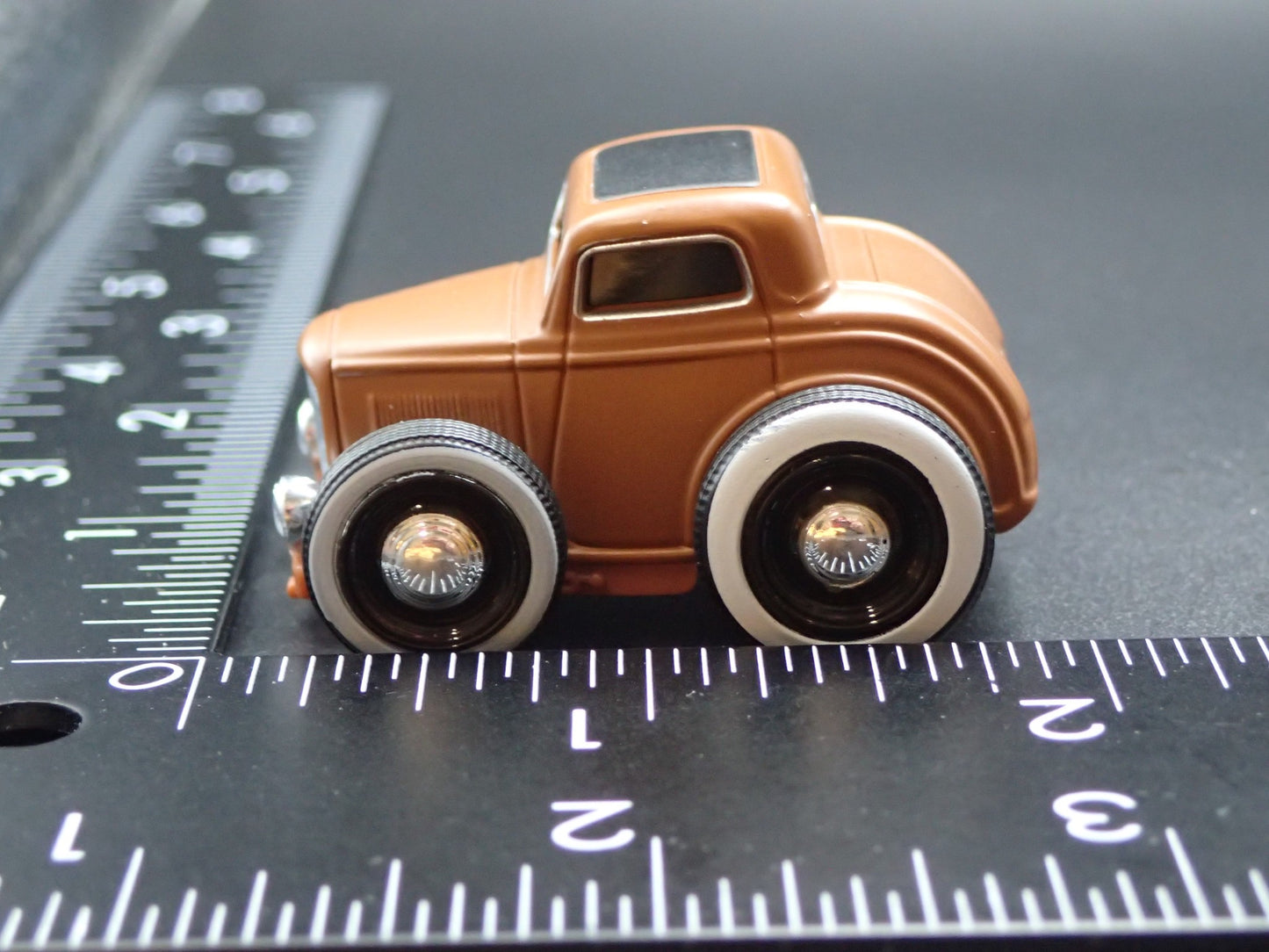 1932 32 FORD THREE WINDOW COUPE HOT ROD CAR TUNED 1:64 SCALE DIECAST MODEL CAR