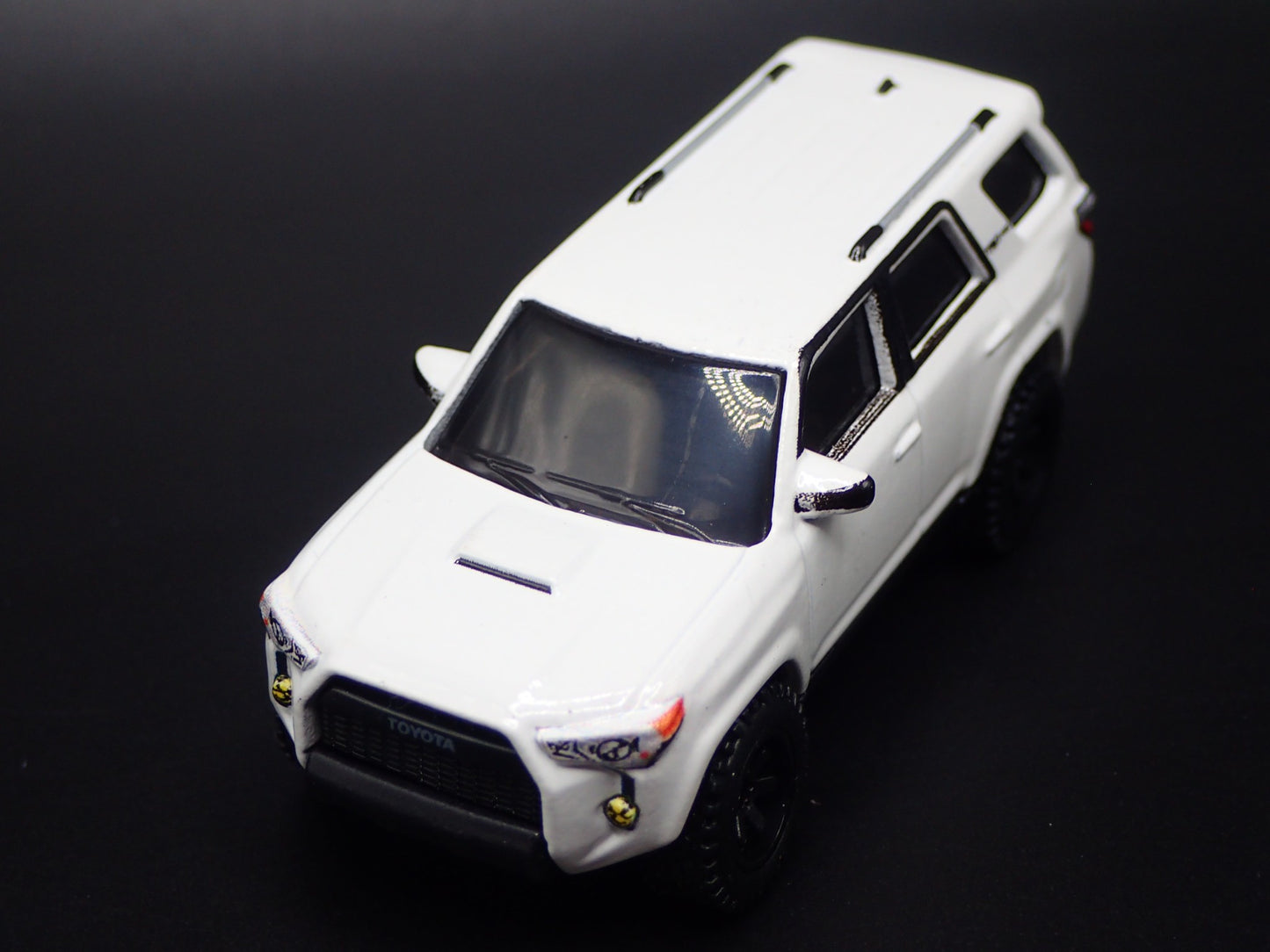 2010-2024 TOYOTA 4RUNNER SUV 1/64 SCALE COLLECTIBLE DIORAMA DIECAST MODEL CAR