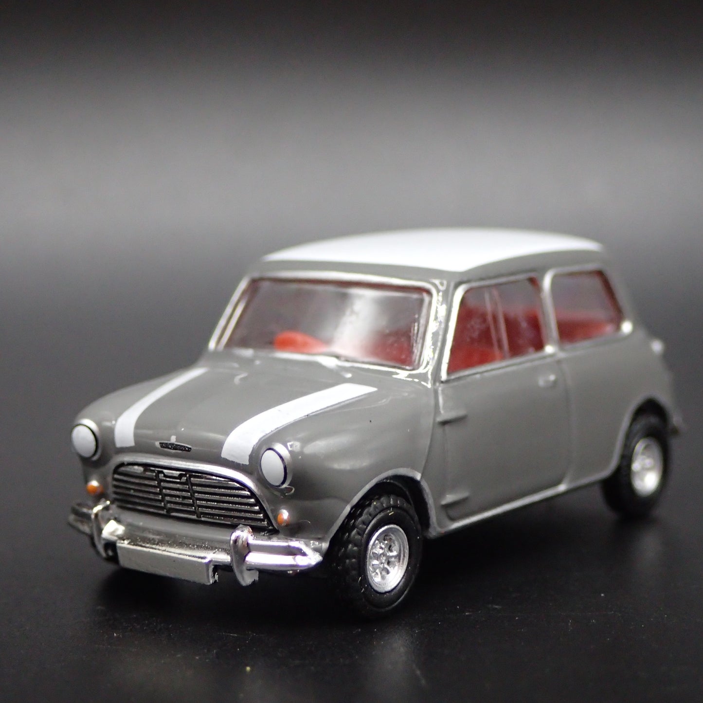 1959-1967 AUSTIN MINI COOPER S 1275 MK1 1:64 SCALE DIORAMA DIECAST MODEL CAR