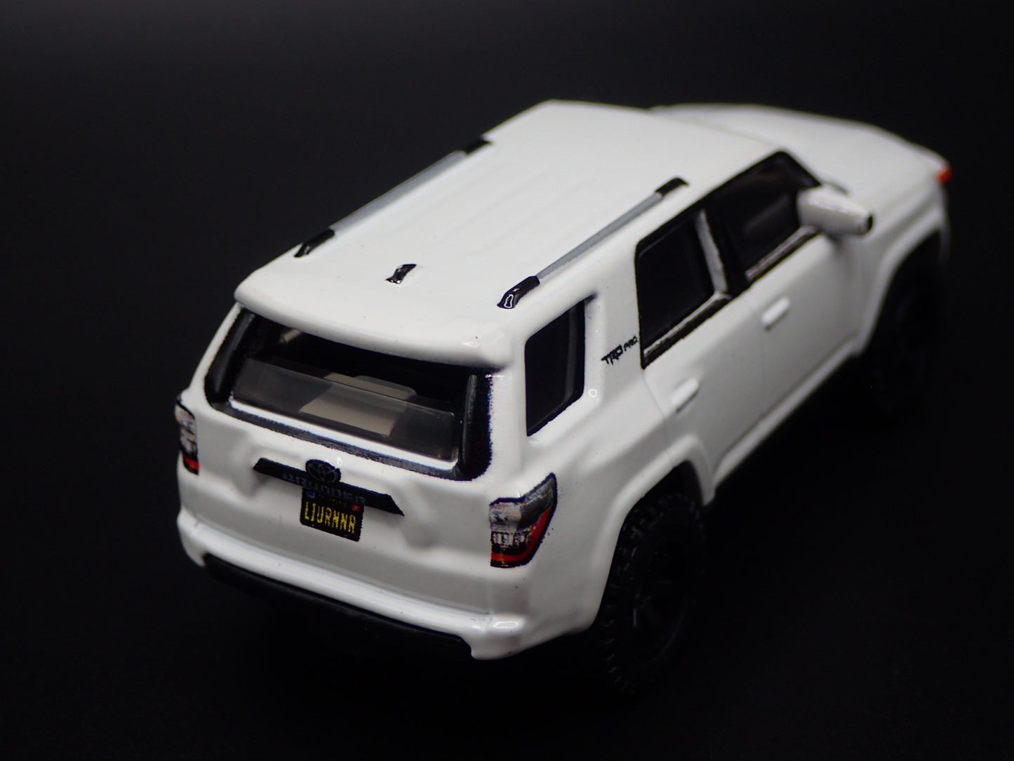 2010-2024 TOYOTA 4RUNNER SUV 1/64 SCALE COLLECTIBLE DIORAMA DIECAST MODEL CAR