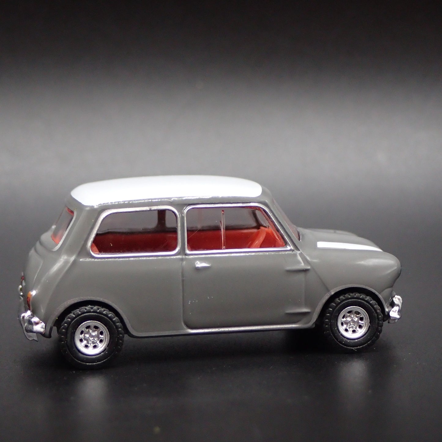 1959-1967 AUSTIN MINI COOPER S 1275 MK1 1:64 SCALE DIORAMA DIECAST MODEL CAR