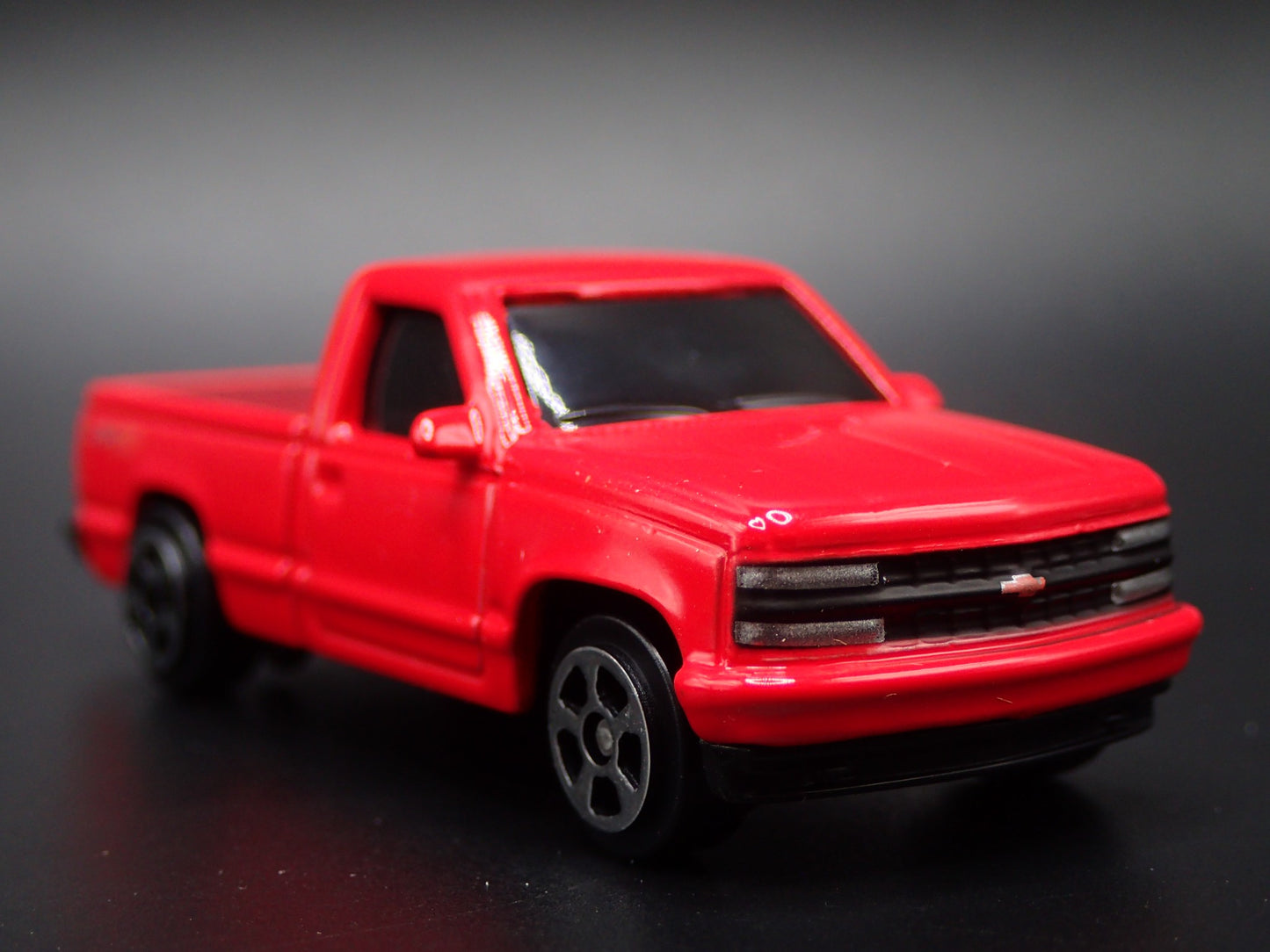 1993 93 CHEVY CHEVROLET SS 454 PICKUP TRUCK RED 1:64 SCALE DIECAST MODEL CAR