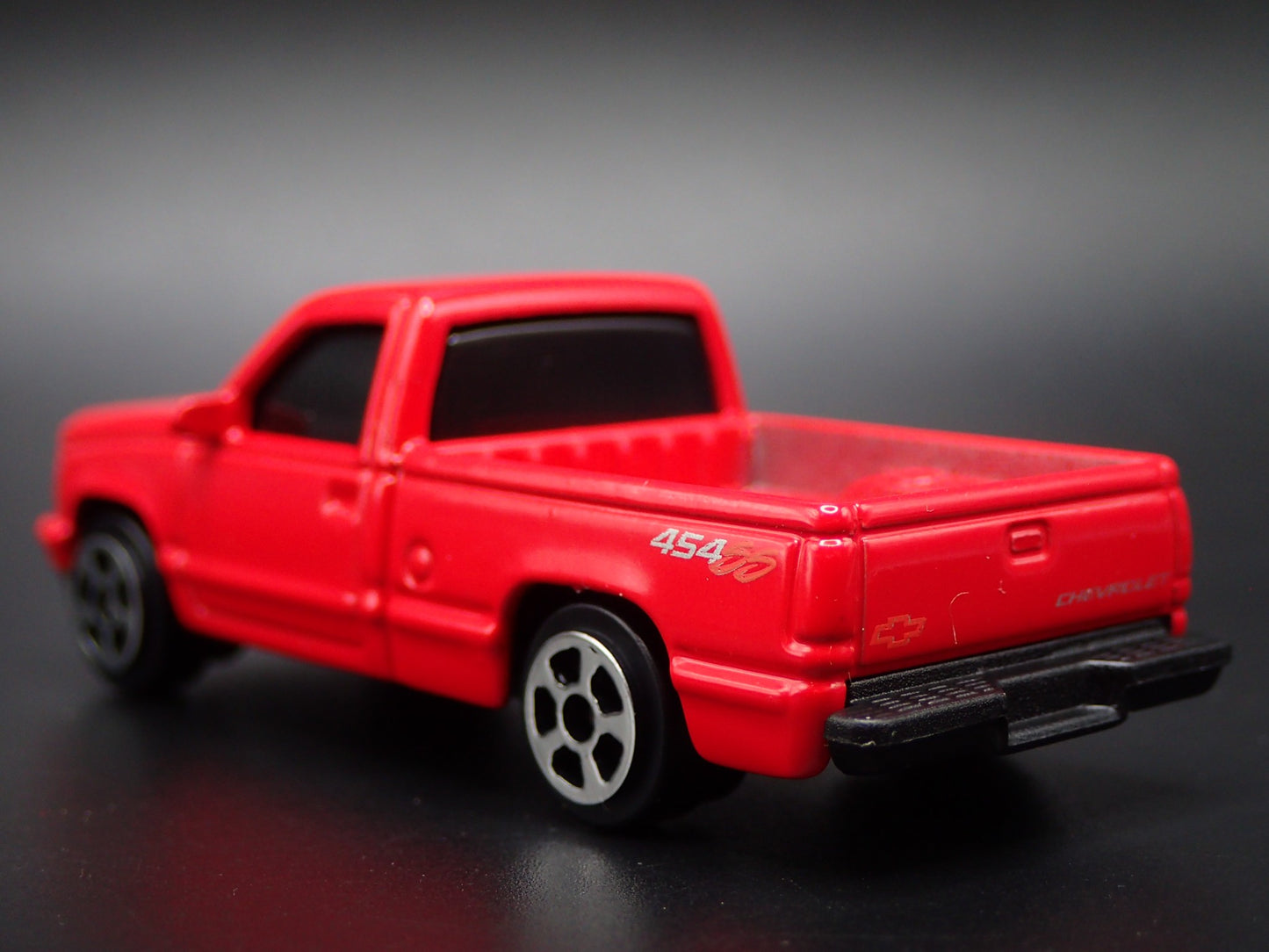 1993 93 CHEVY CHEVROLET SS 454 PICKUP TRUCK RED 1:64 SCALE DIECAST MODEL CAR