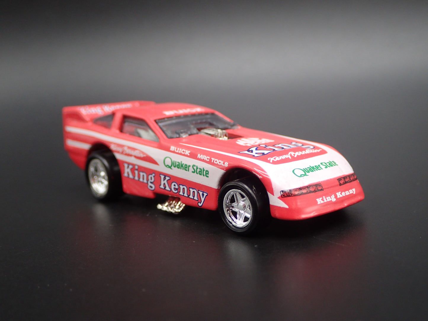 1992 92 FUNNY CAR NHRA KENNY BERNSTEIN QUAKER STATE 1/64 SCALE DIECAST MODEL CAR